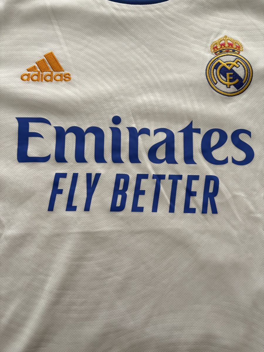 Real Madrid Maillots de corps & Pantalons: Real Madrid Trikot 21/22 – D'occasion à Domat/Ems par tim_lq6b 4