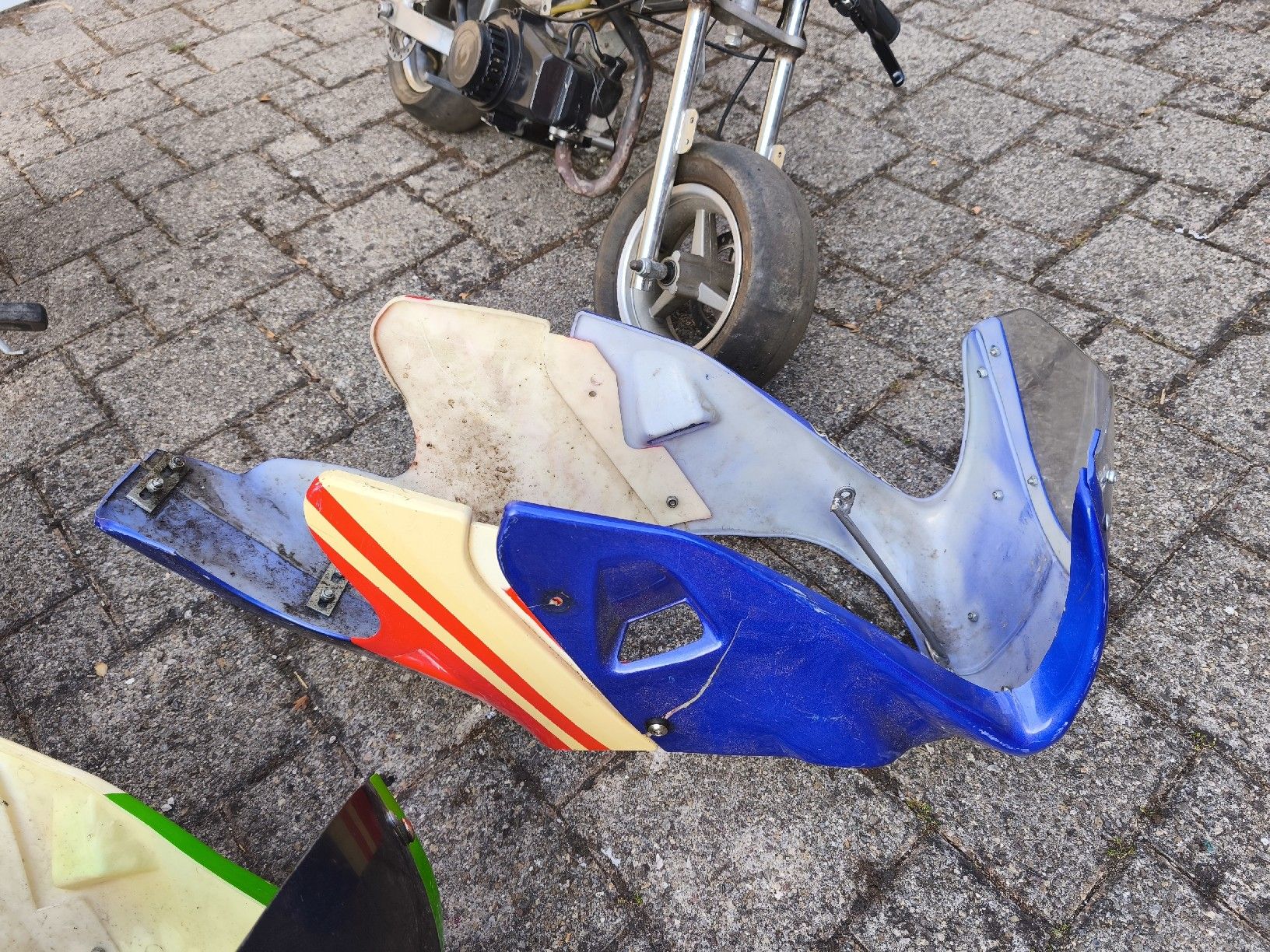 Mini Bike: 2 Pocketbikes 49ccm – Usato da Ernetschwil venduto da Volvo0815 4