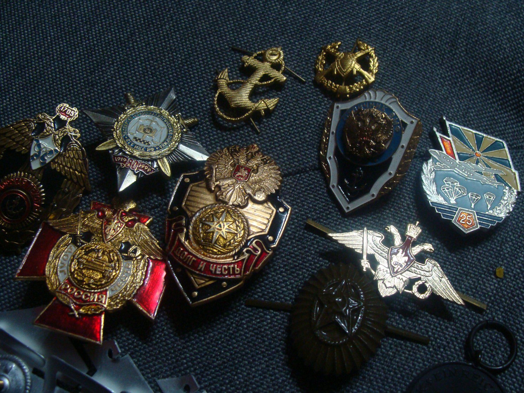Plaquettes & Badges: Lot russe militaire – D'occasion à Cuarny par hen_g7hn 1