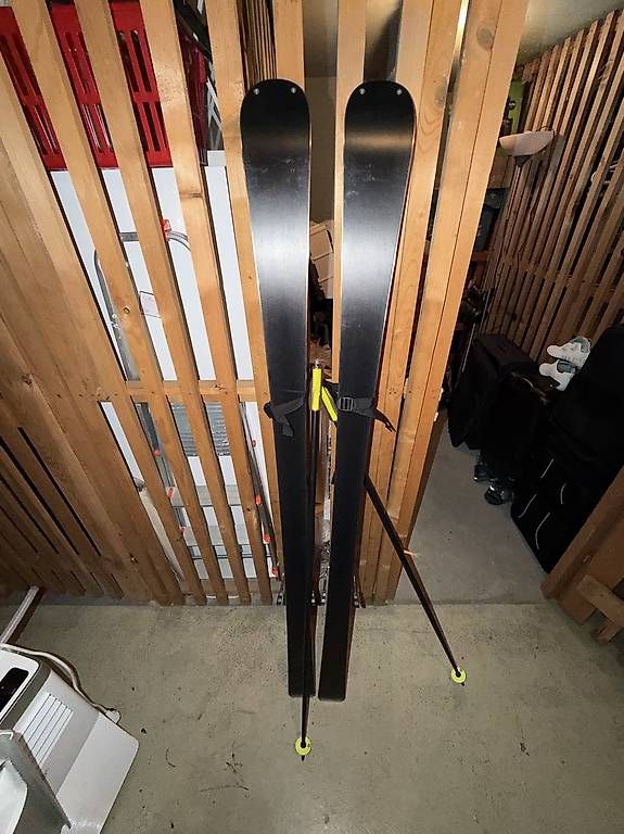 Sci: Ski & Skistöcke – Usato da Horgen venduto da mar_zcz6 1