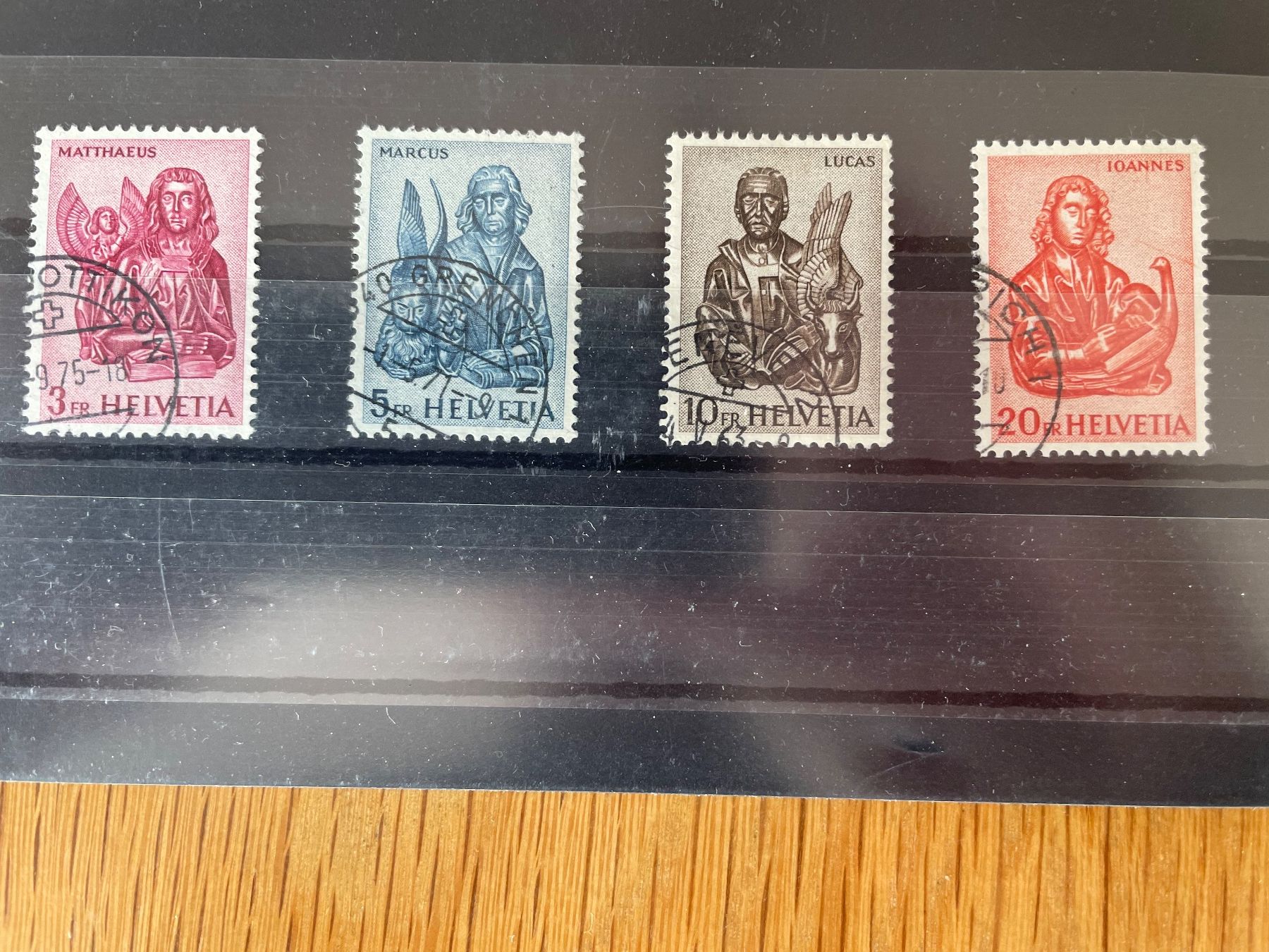 Tutti i francobolli: 71 timbres de qualité, c. maximum – Usato da Sonceboz-Sombeval venduto da Comment2 3