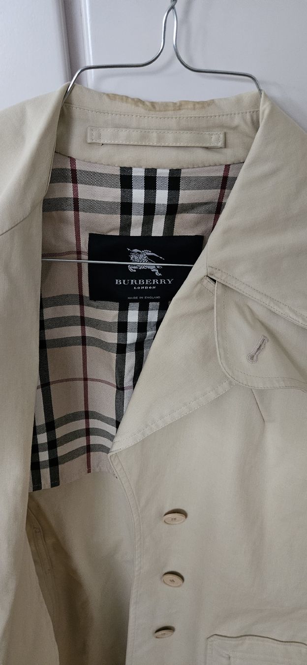 Burberry Mäntel: Burberry Trench Mantel S – Gebraucht aus Hellbühl von Veci02 1