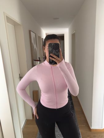 Rosa Zipjacke AMISU