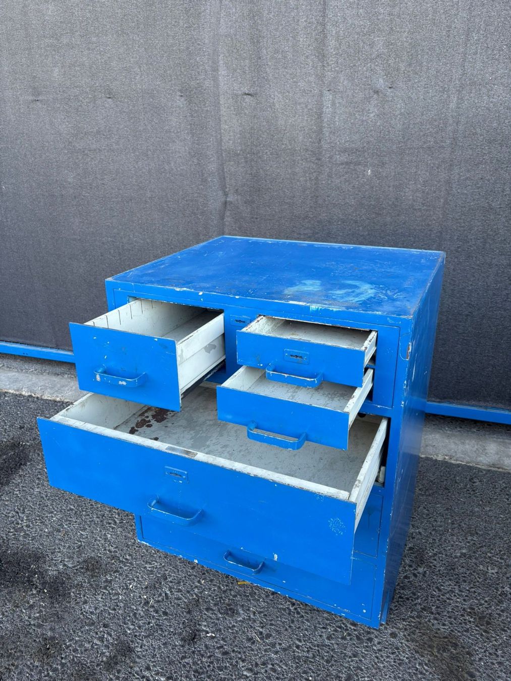 Armadi: Schubladenstock – Usato da Hasle b. Burgdorf venduto da Agro3415Te-ch 2