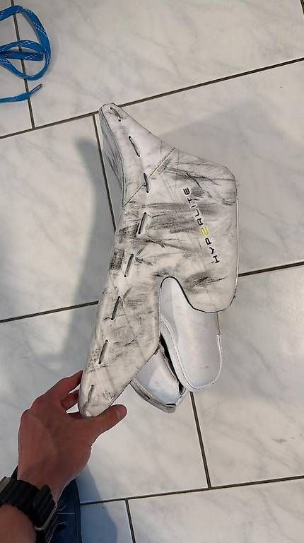 Gants & mitaines : Bauer Stockhand - Eishockey – D'occasion à Wangen SZ par Jaay_Sky 1