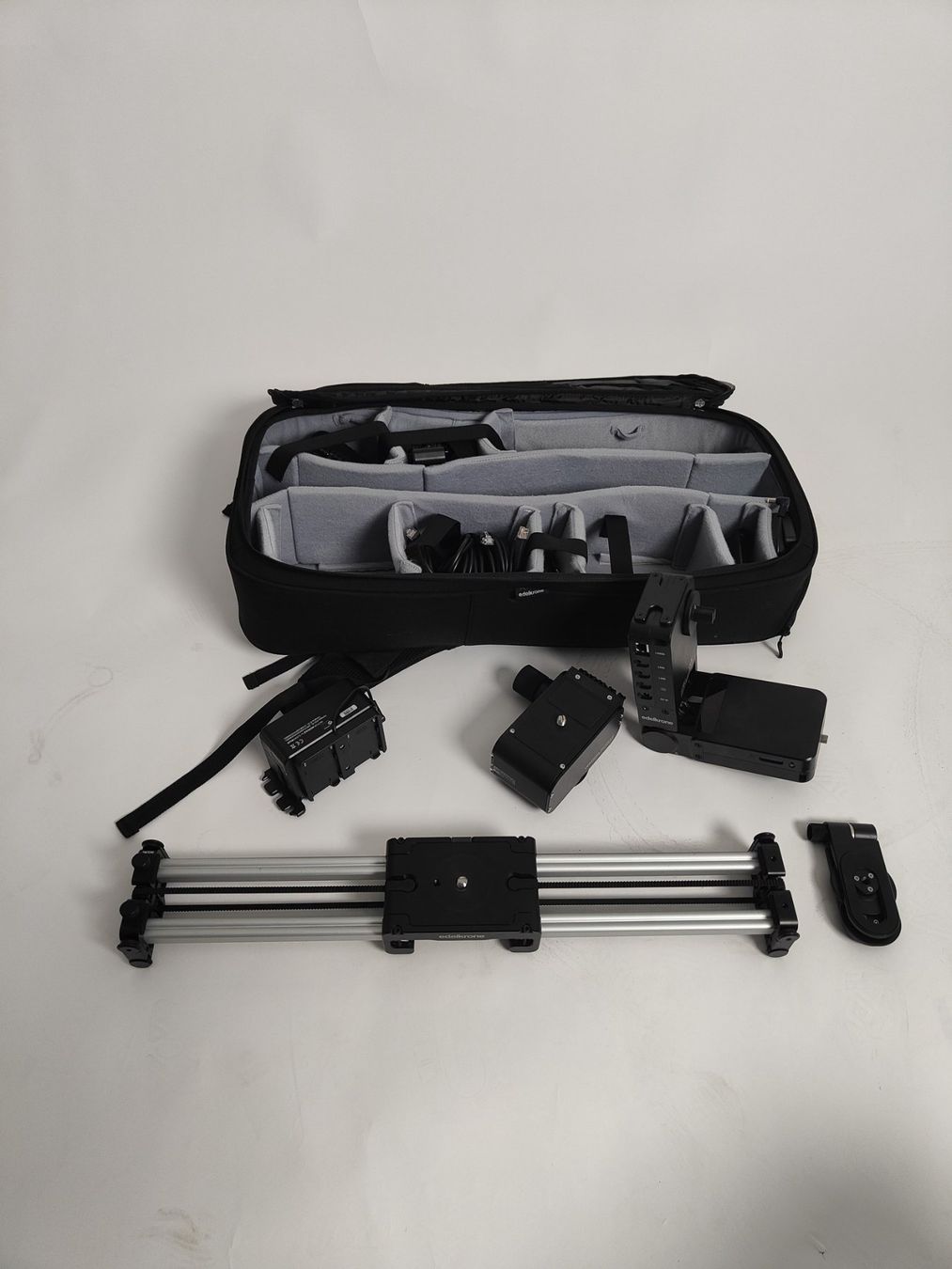Videocamere: Edelkrone Full Kit slider Plus V5 + Motor + Head - NEUF – Usato da Vernier venduto da Saturne18 1
