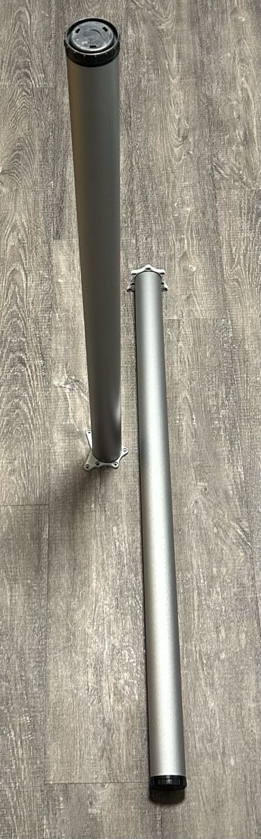 Sonstiges Mobiliar: Tischfuss  Chrom glänzend – Gebraucht aus Münchenbuchsee von hkm