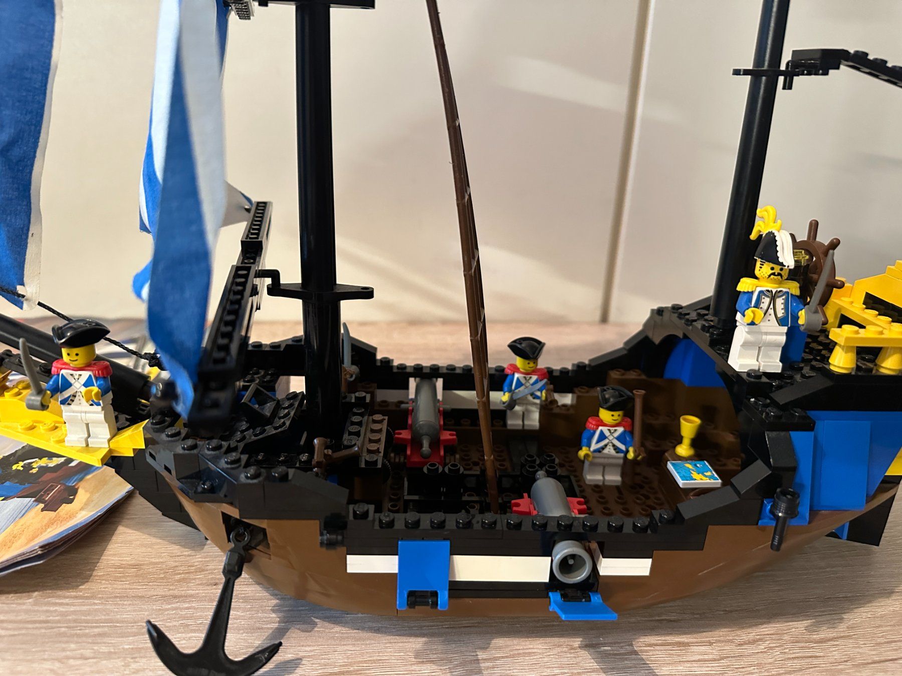 Legoland Kit di costruzioni: LEGO 6274 Caribbean Clipper – Usato da Basel venduto da Don-Angel 6