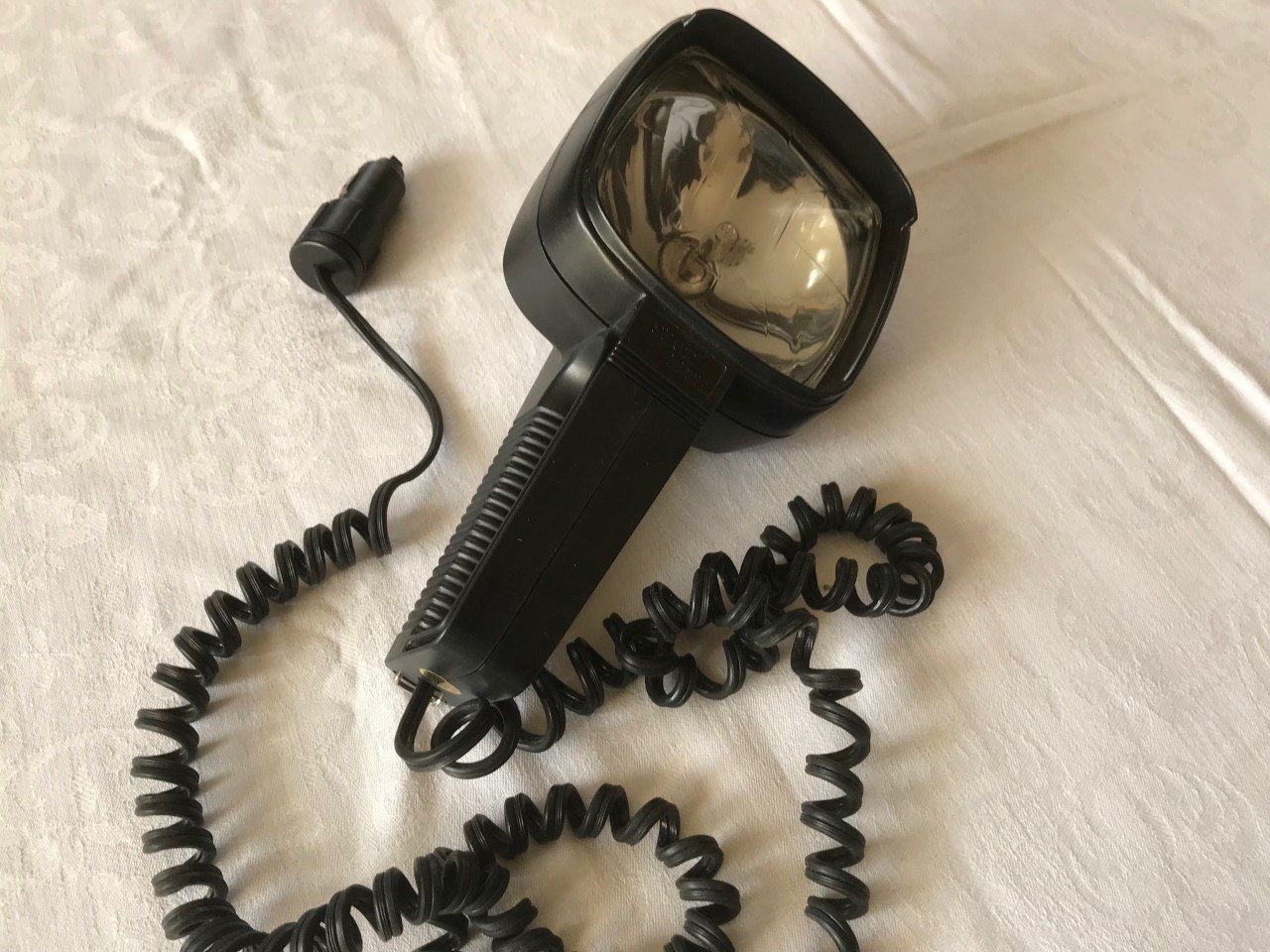 Flash: Ancienne Lampe Flash de Voitures – Usato da Genève venduto da Honeybird