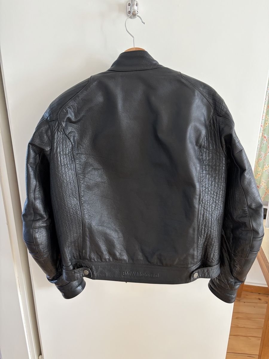 BMW Jacken: BMW Black Leather Motorradjacke 56 – Gebraucht aus Greifensee von daniel1982 1