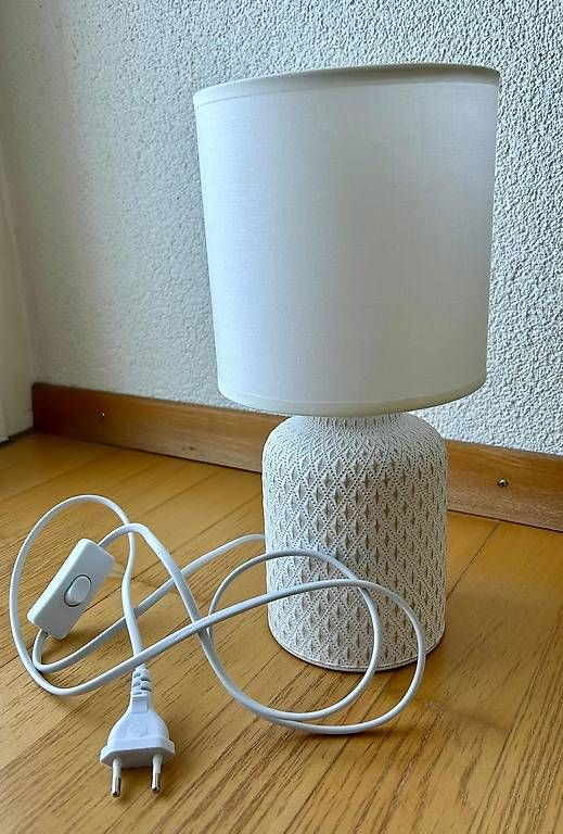 Eglo Lampade: BELLARIVA table lamp – Usato da Zürich venduto da chi_mf67