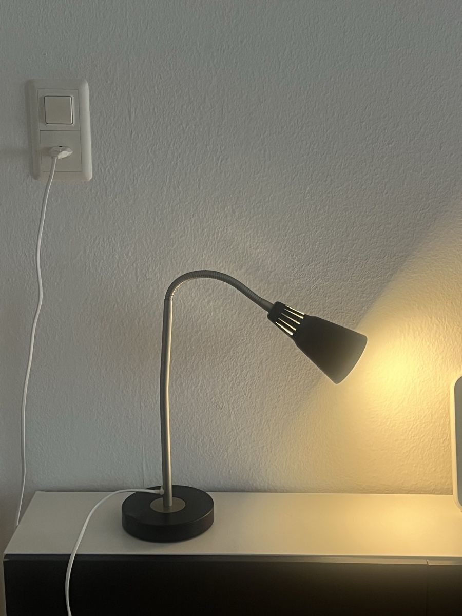 Ikea Lampade: IKEA KVART Adjustable Table/ Reading Lamp – Usato da Zürich venduto da far_2zpy 1