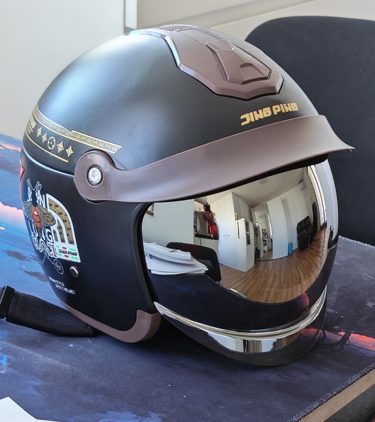 Caschi & visiere: Jethelm Rollerhelm. Neu. – Nuovo (secondo la descrizione) da Oberrüti venduto da Heidelbeeri