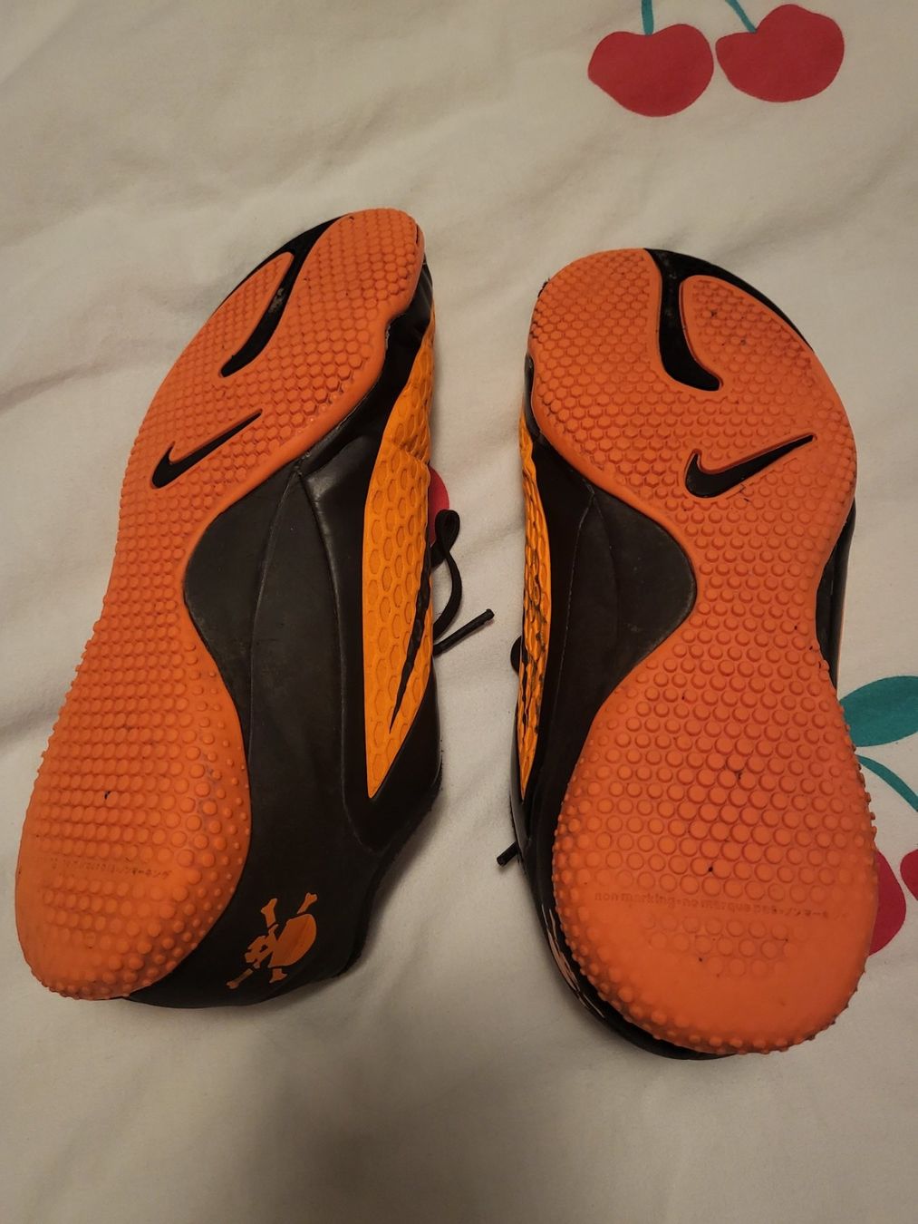 Nike Scarpe da uomo: Nike Fussballschuhe gr 36 – Usato da Dietikon venduto da Eleda 3