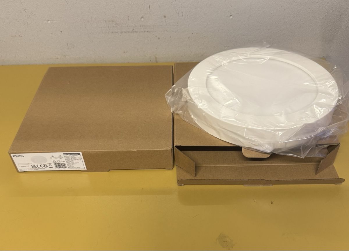 Lampadari & plafoniere: PRIOS LED Deckenleuchte 2 stk. Neu – Nuovo (secondo la descrizione) da Schlieren venduto da Freundlich02