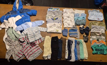 Kleider Paket 2, 46 Teile, Winter, Grösse 68