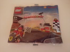 LEGO Ferrari Shell Finish Line and Podium 40194, NEU