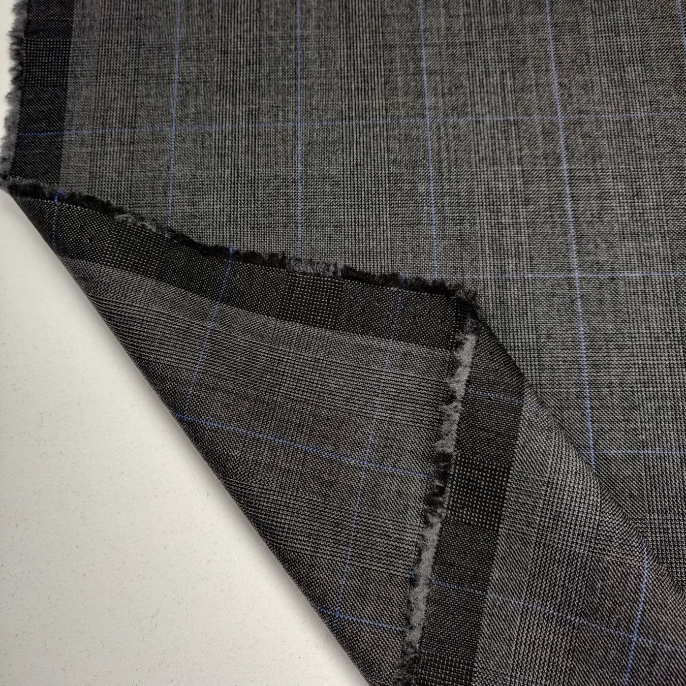 Stoffe: Top Designer  Merino Stoff Elastan 1.57x1.52m grau-lightlblu – Neu (gemäss Beschreibung) aus Lufingen von Voyager7 6