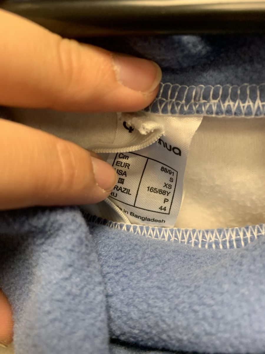 Pullover & Sweatshirts: Pull polaire – Gebraucht aus Montreux von Iza_81199 1