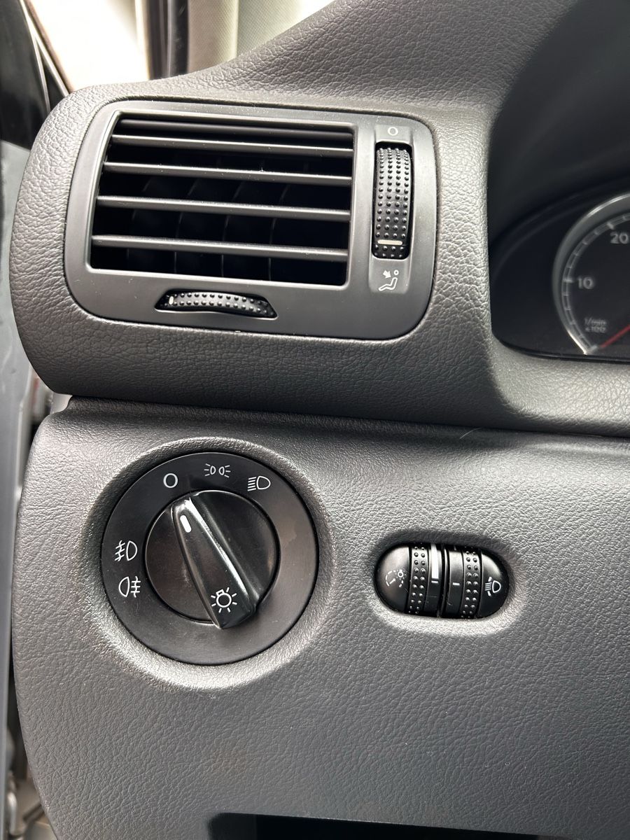 VW Automobili: VW Passat Variant 1.9L TDI – Usato da Vevey venduto da mar_mc29 9