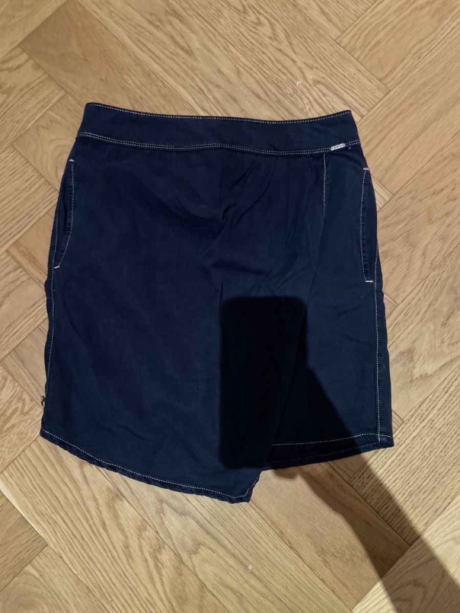 Röcke: Rock von Salsa/ Jeansrock, XS – Gebraucht aus Winterthur von mal_8f2x