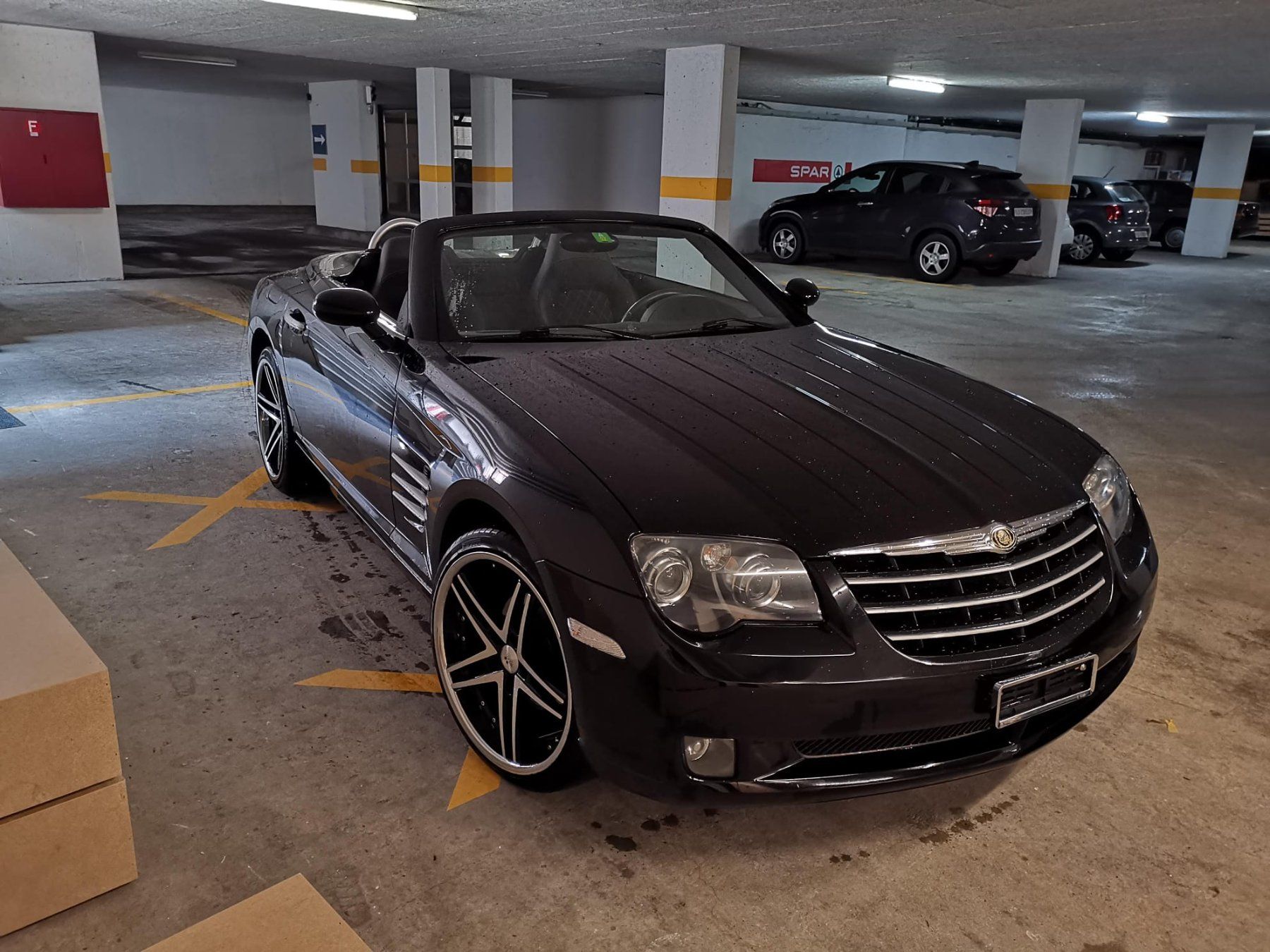 Chrysler Automobili: Cabrio Chrysler Crossfire Roadster – Usato da Kriens venduto da sic_5tjm