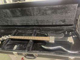 Epiphone SG Bass Schwarz mit Koffer
