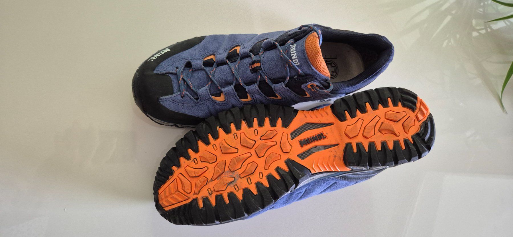Meindl Scarpe da uomo: Meindl Vegas GTX - Wander-/Trekkingschuhe – Usato da Bonaduz venduto da Suomi.ss.77 2