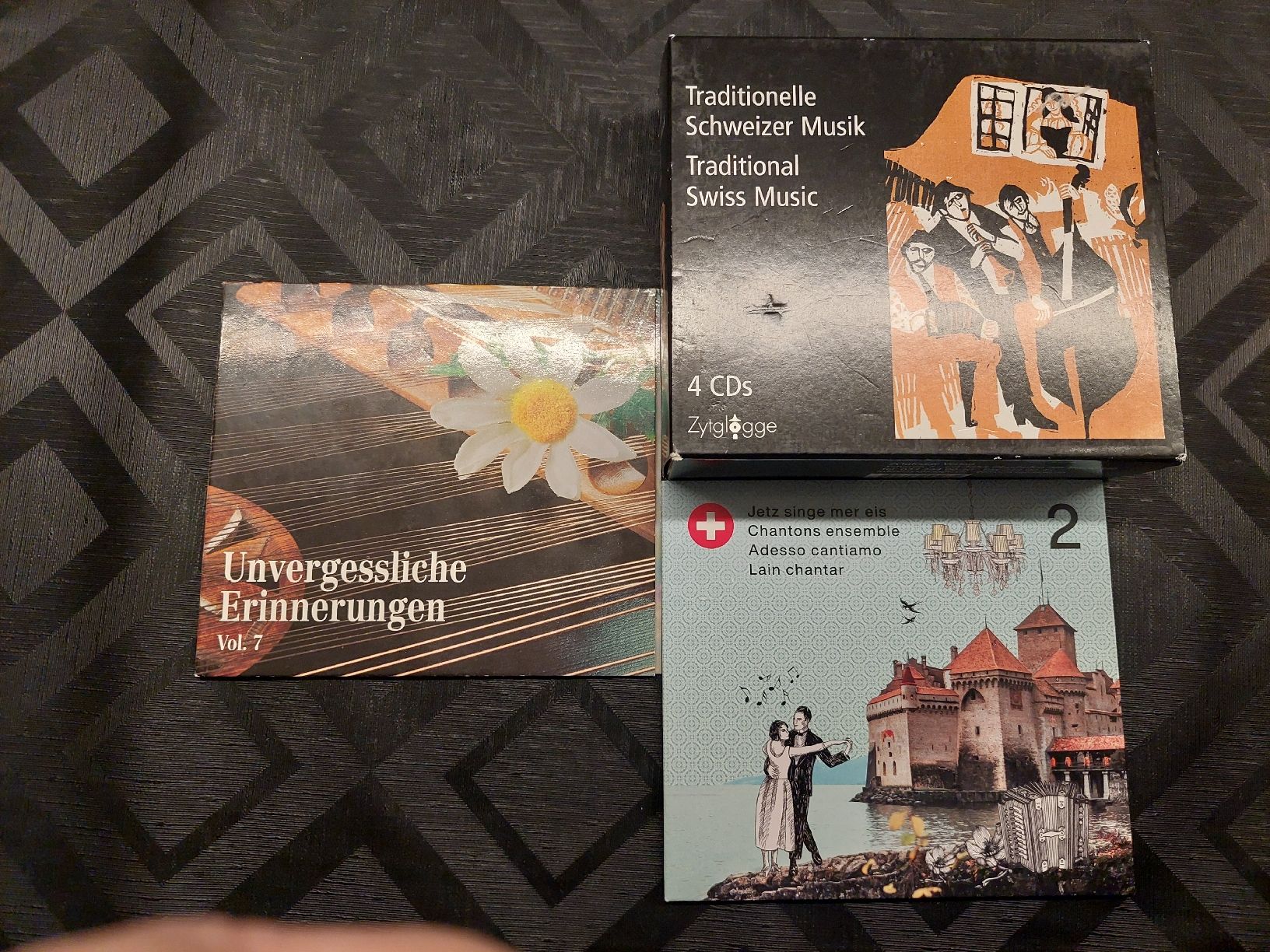 CD: 6 CDs Traditionelle CH Musik – Usato da Zetzwil venduto da lanst08