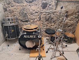 Schlagzeug Mapex Saturn Serie schwarz gebrauchter Zustand