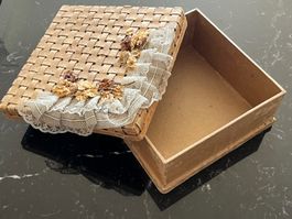 🌾 Boîte Vintage Artisanale Carton Années 1970 Dentelle