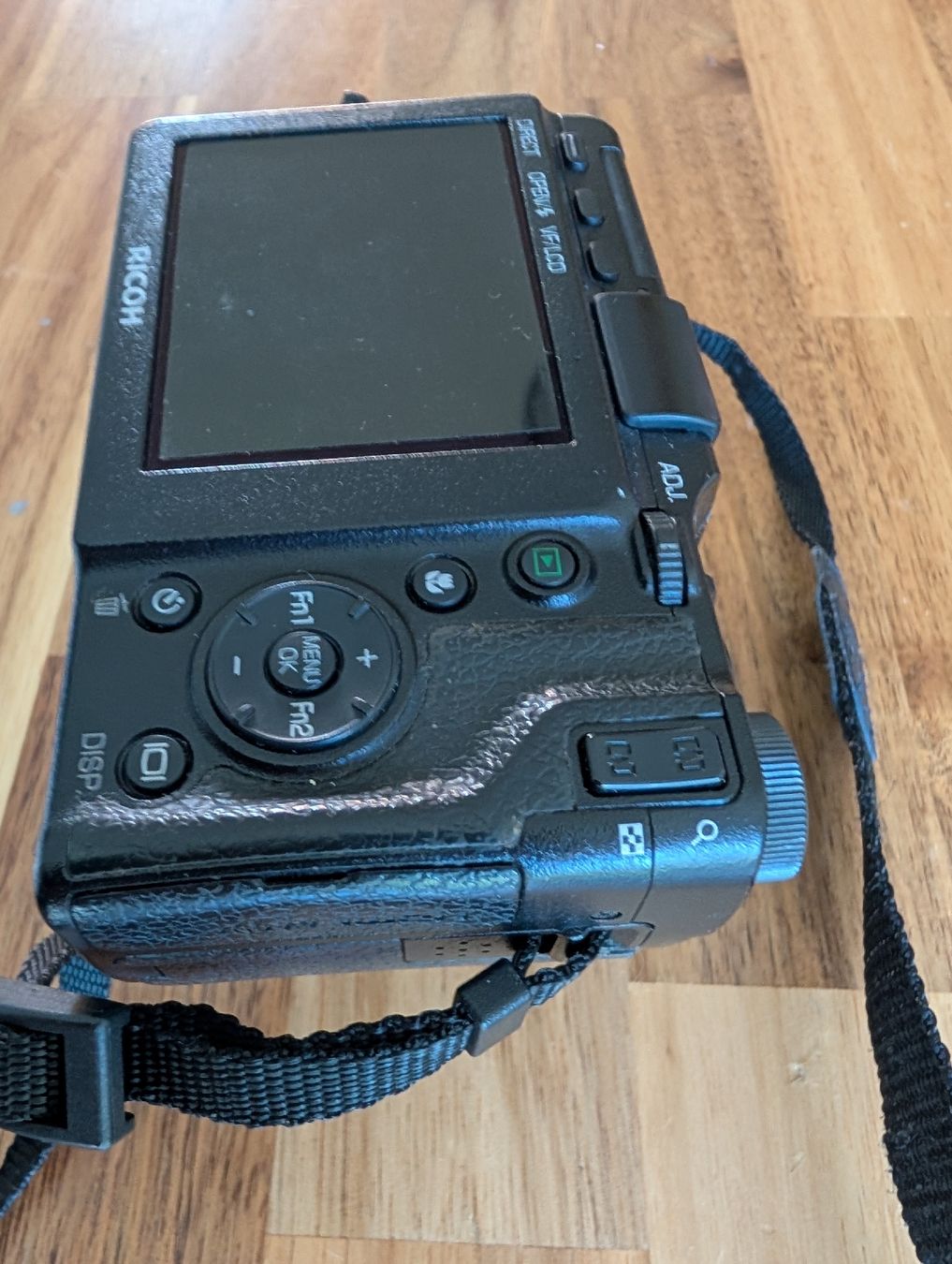 Ricoh Kamera: Ricoh GXR + 50mm unit + mount M unit – Gebraucht aus Zürich von Fabiobarbato 2