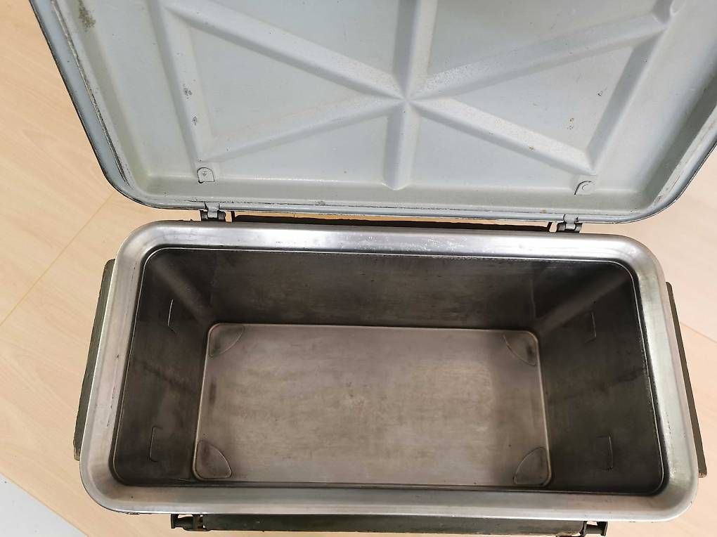 Frigoriferi & Refrigeratori: Thermobox der Schweizer Armee – Usato da Eschen venduto da maj_7568 2