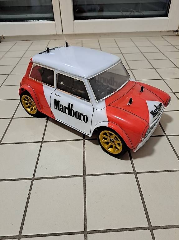 RC Kits de montage: Tamiya Mini TG-10 1:8  – D'occasion à Therwil par davidmann