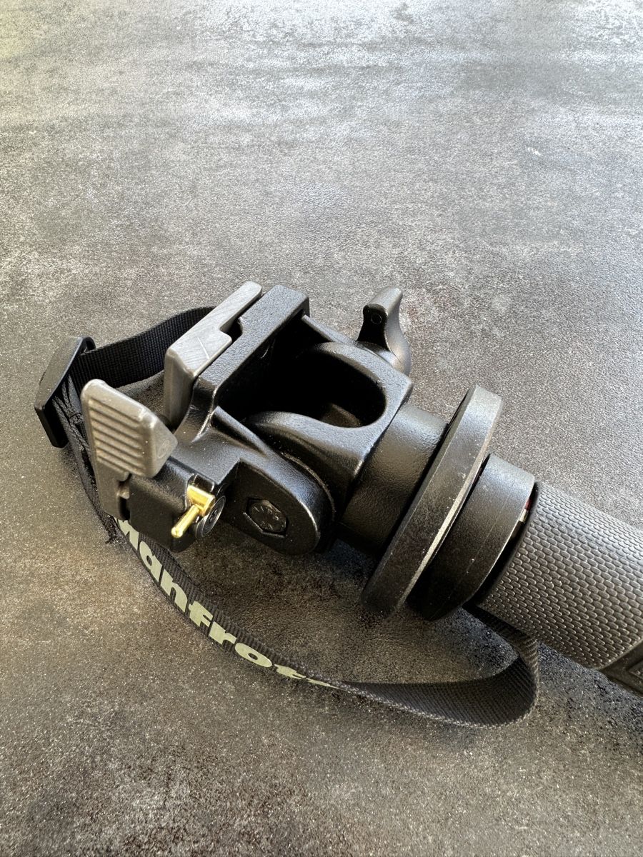 Manfrotto Treppiedi & Teste: Einbeinstativ Manfrotto Element MII – Nuovo (secondo la descrizione) da Bilten venduto da Pippa11 1