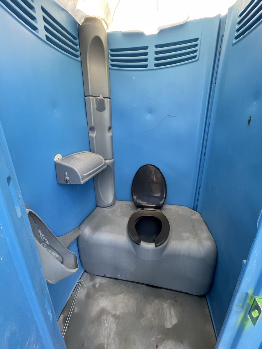 WC: Wc occasion – Usato da Romont FR venduto da Sui_d_m2026 1