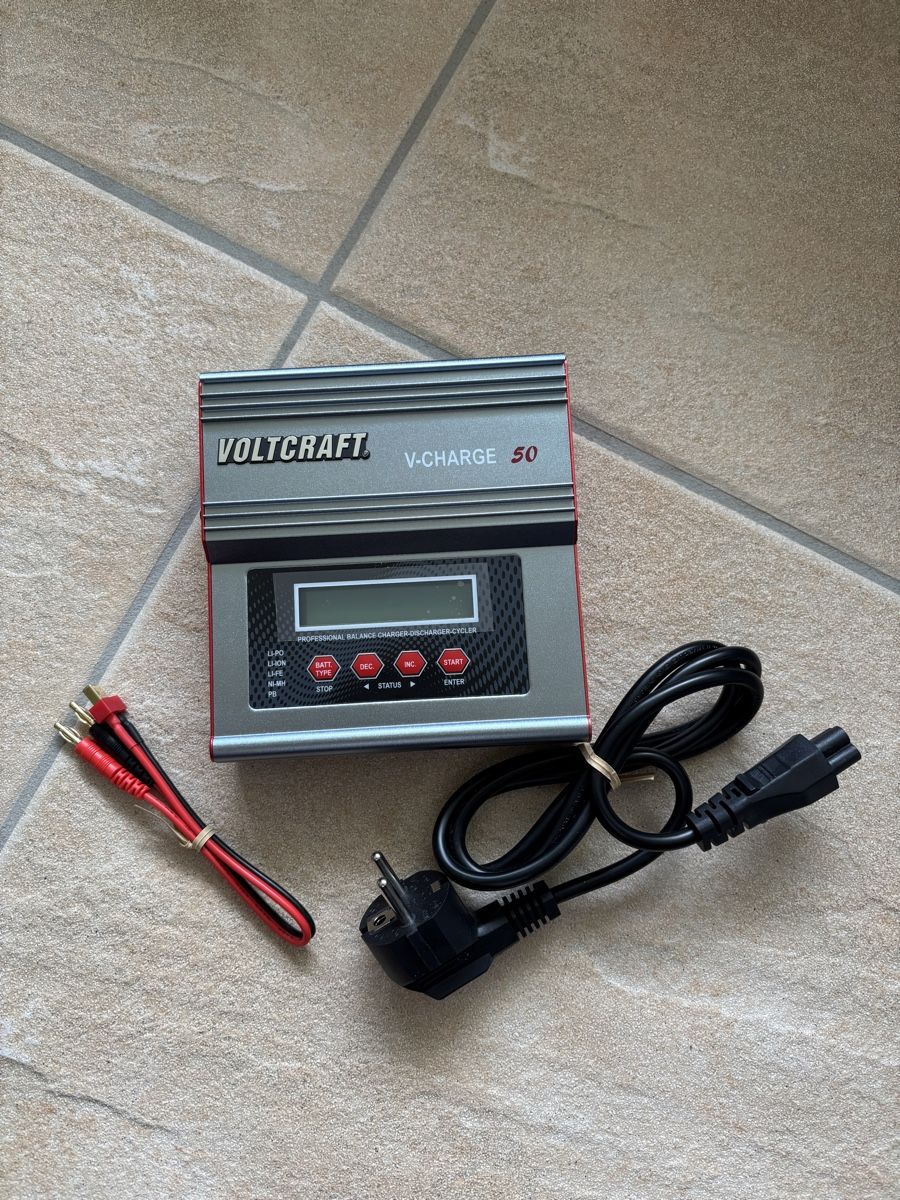 Voltcraft Caricatori & Batterie: Voltcraft V-Charge 50 Multifunktionsladegerät – Nuovo (secondo la descrizione) da Jona venduto da WaJaggi 1