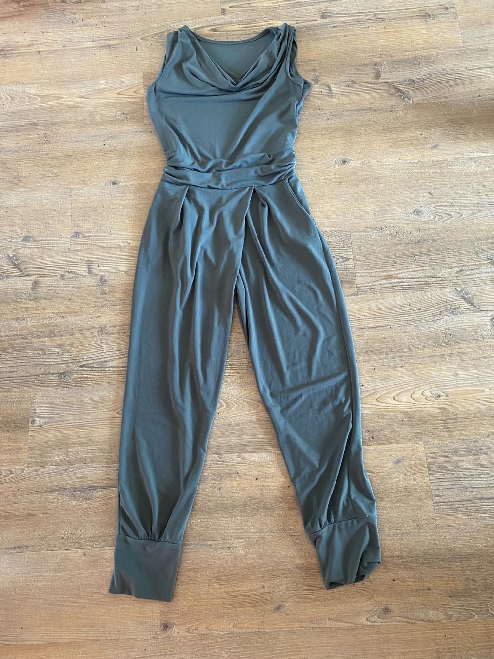 Jumpsuits: Jumpsuit Overall, Gr. S – Gebraucht aus Amriswil von Egoldi 2