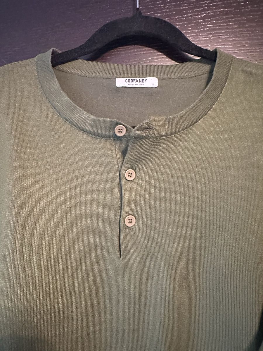 Maglioni & Felpe: Herren Henley Pulli, olivgrün, Gr. L – Nuovo (secondo la descrizione) da Altendorf venduto da Eastwick4 1
