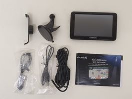 Navi GARMIN nüvi 2595 LMT - TOP Zustand, aber Akku defekt!