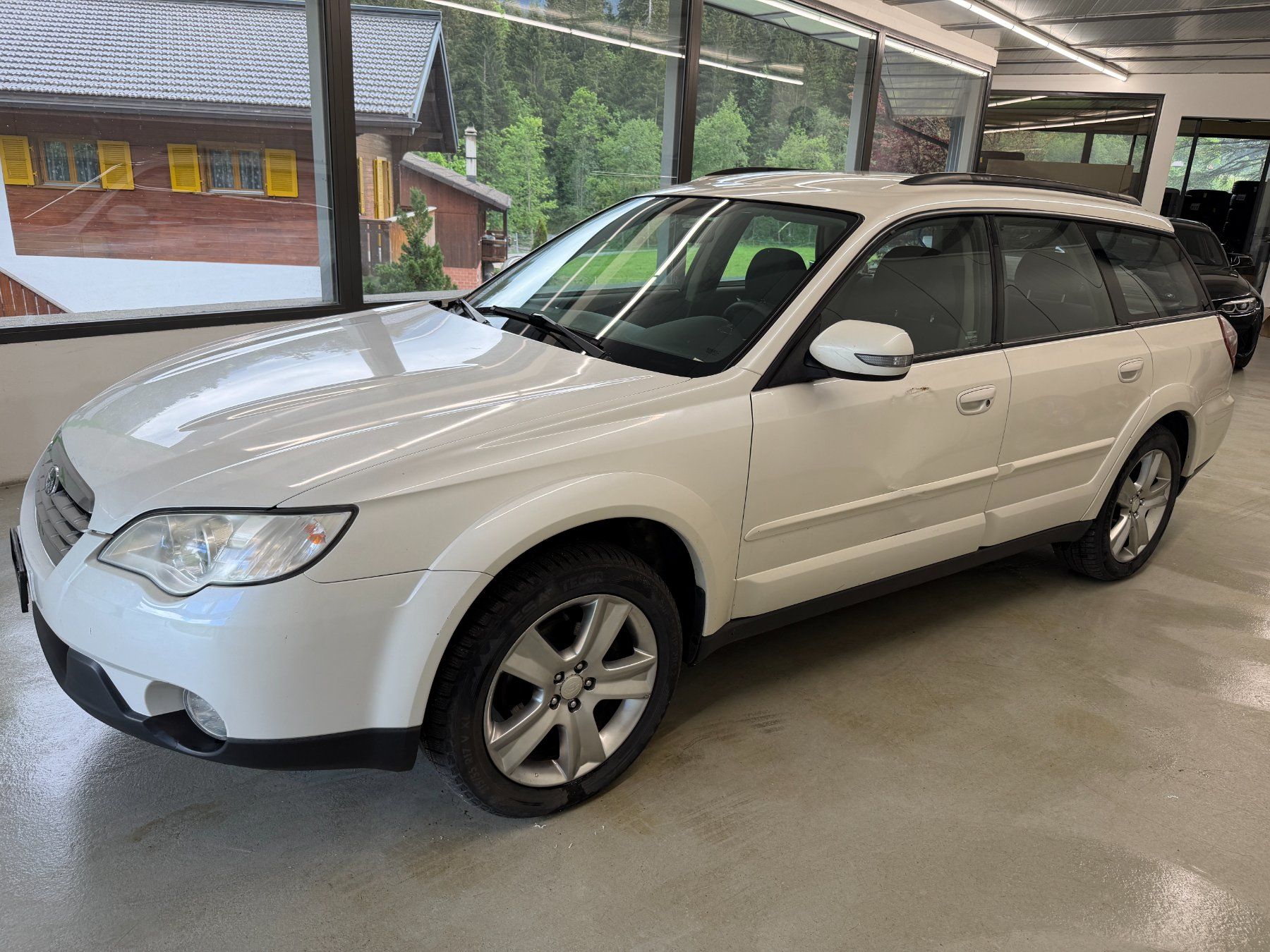 Subaru Automobili: SUBARU LEGACY OUTBACK 2.5i ab Platz – Usato da Adelboden venduto da Tonner 4
