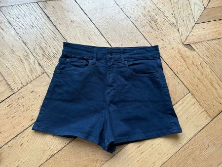 Dunkelblaue Shorts Gr. 36 von Springfield