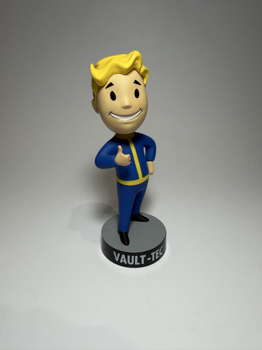 Spiele: Fallout Vault Boy Bobblehead Set – Gebraucht aus Zürich von Jonni_5 2