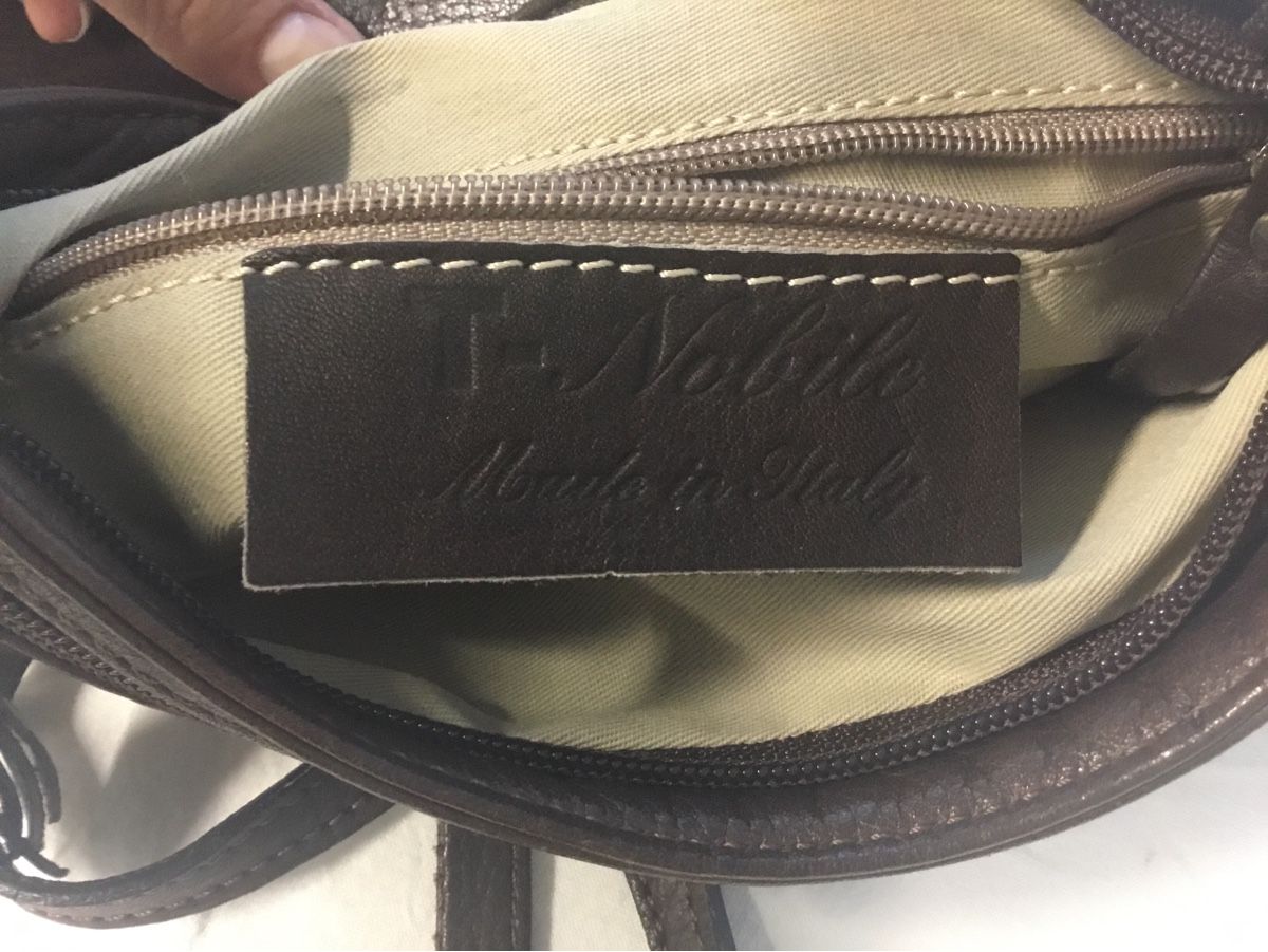 Borse: Umhängetasche Leder Made in Italy – Usato da Rütihof venduto da ALAFC 2