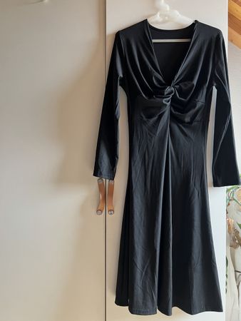 ROBE NOIRE EXTENSIBLE TWIST DÉCOLLETÉ M/L/XL