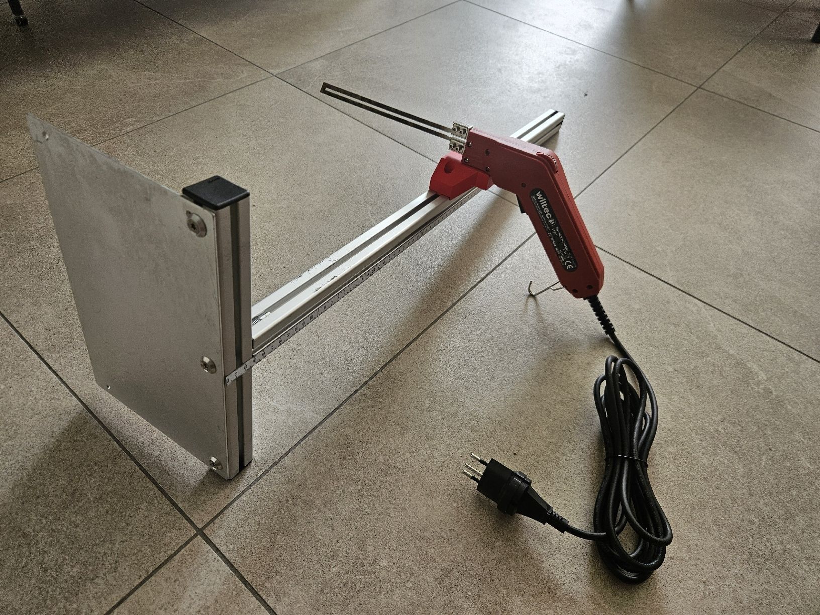Tutti gli attrezzi: Wiltec Styroporschneider 200 W – Nuovo (secondo la descrizione) da Samstagern venduto da Turbo9 2