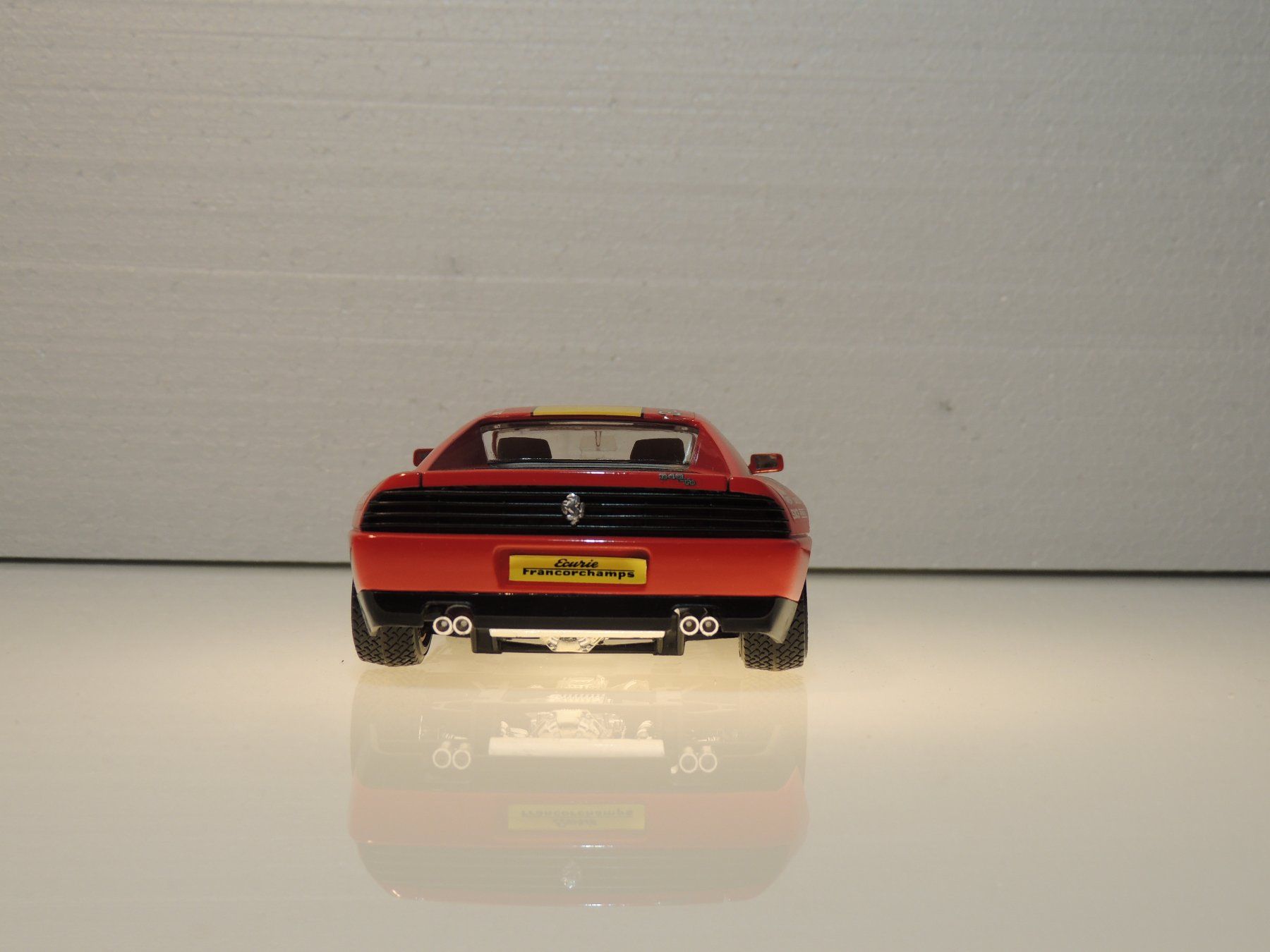 Bburago Modellautos: BBurago Ferrari 348 TB Evo.1989 Rot 1:24 – Gebraucht aus Corminboeuf von corbay 3