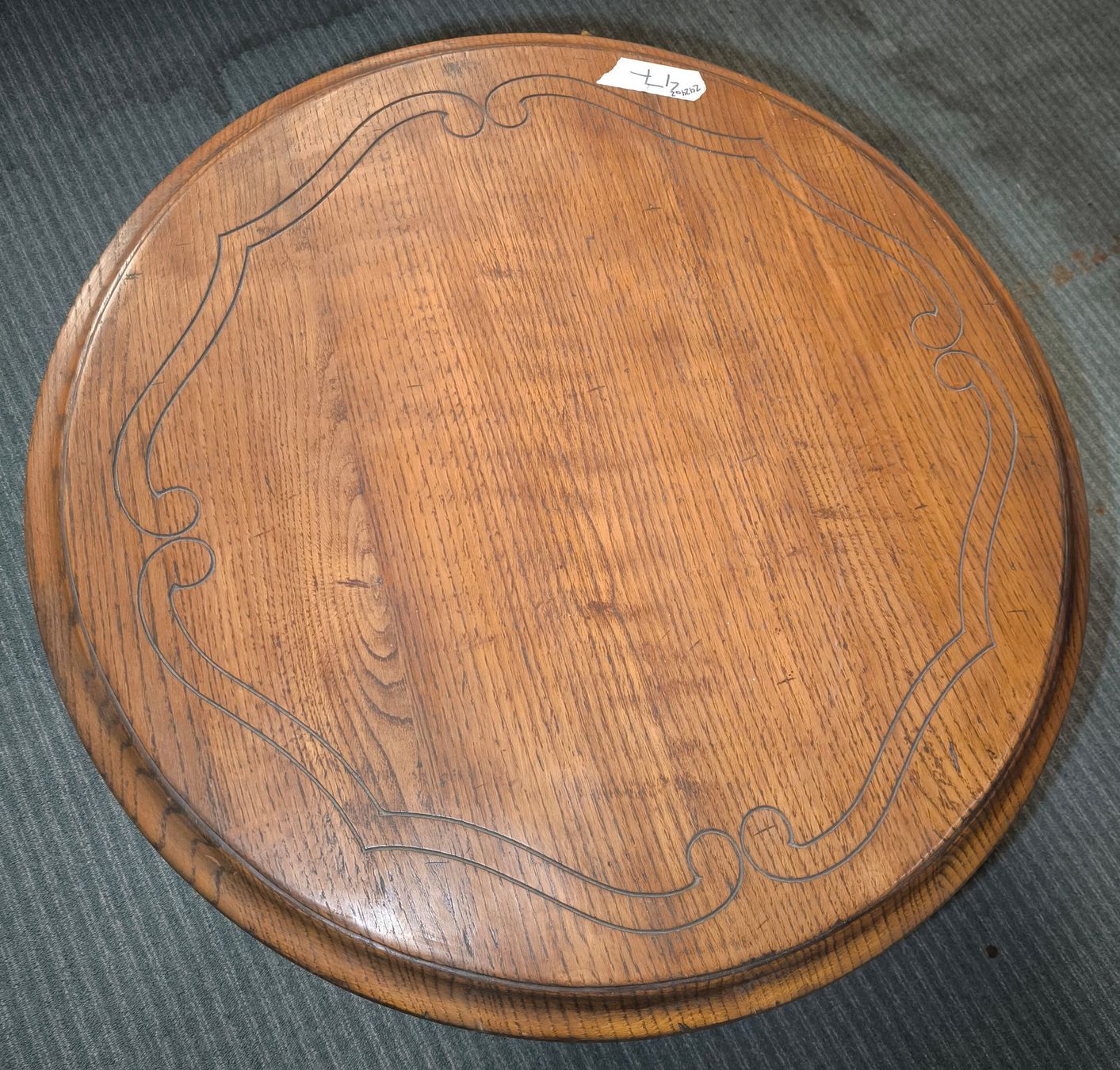 Tables: Salontisch Eiche massiv – D'occasion à Rorschacherberg par snOOpydOg11 3