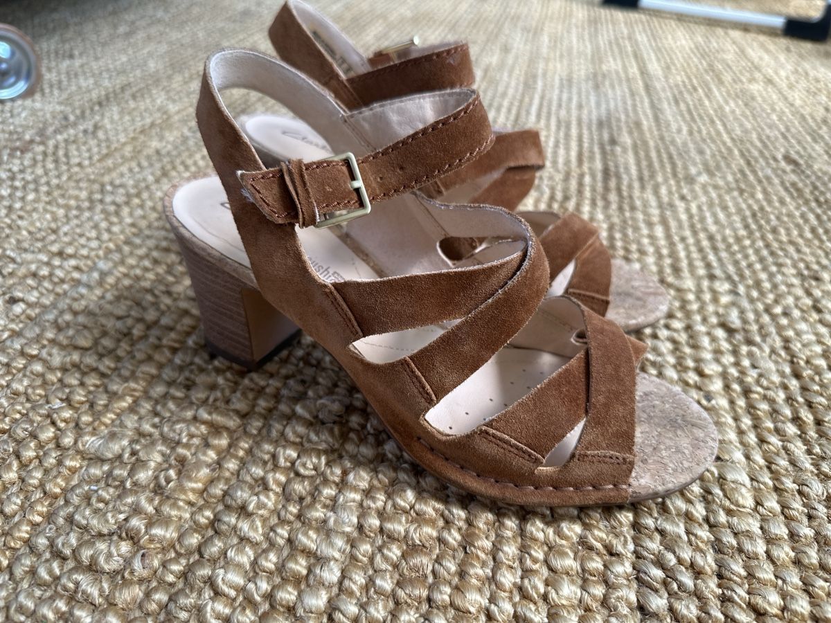 Clarks Chaussures femmes: Clarks sandals – D'occasion à Schlieren par joa_5hbw