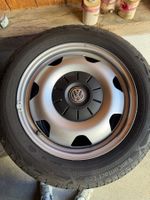 4 VW Stahlfelgen mit Continental Sommerreifen und Schrauben